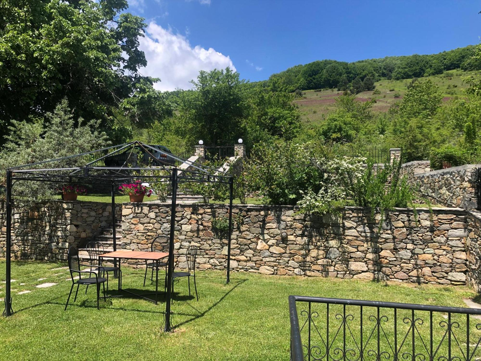 Guesthouse Kontogianni - Materka Nimfaíon Exterior foto